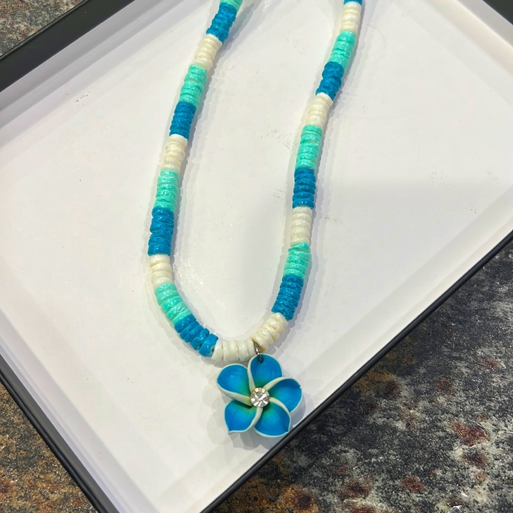 Blue Flower beaded necklace